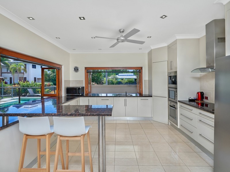 6/61-67 Arlington Esplanade, Clifton Beach QLD 4879