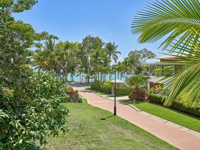 6/61-67 Arlington Esplanade, Clifton Beach QLD 4879