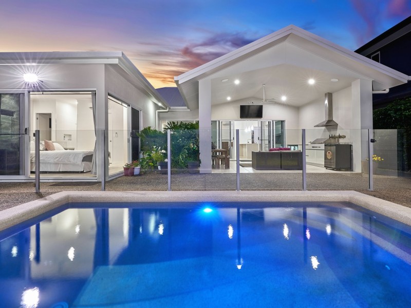 98 Cinderella Street, Machans Beach QLD 4878