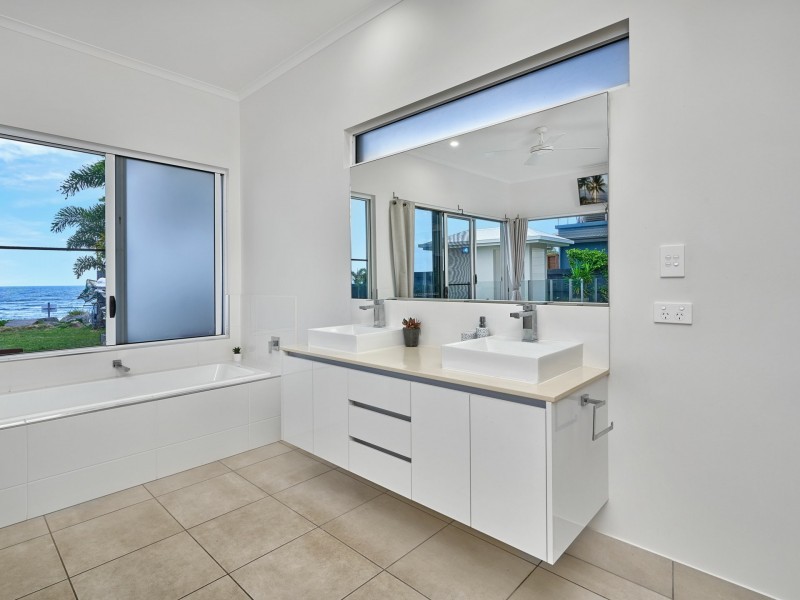 98 Cinderella Street, Machans Beach QLD 4878