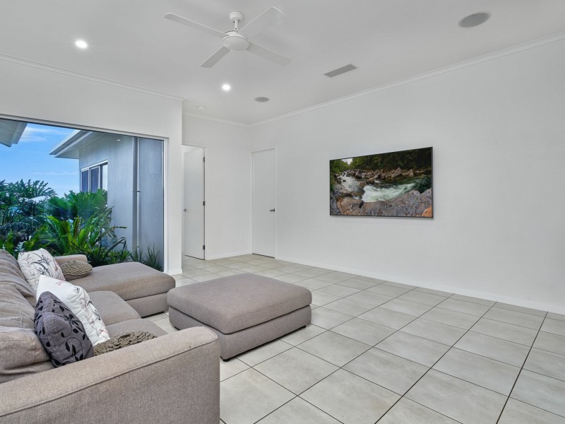 98 Cinderella Street, Machans Beach QLD 4878