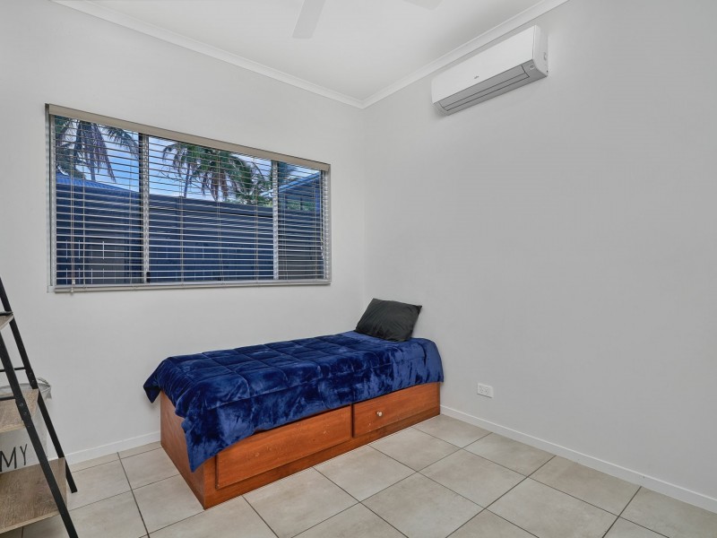 98 Cinderella Street, Machans Beach QLD 4878