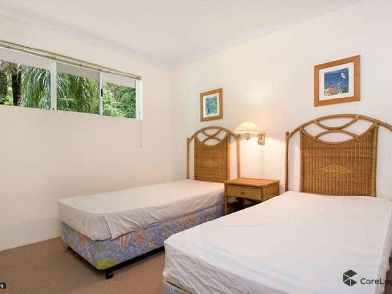 Apartment 102/305-341 Coral Coast Drive, Palm Cove QLD 4879