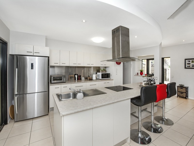 53a Moore Street, Trinity Beach QLD 4879