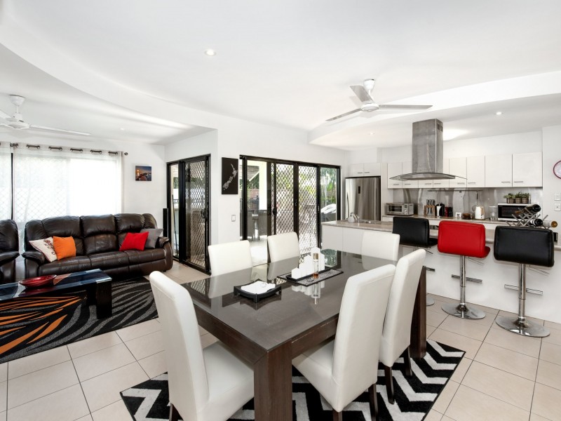 53a Moore Street, Trinity Beach QLD 4879