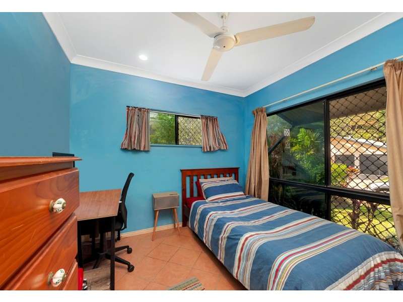 7 Tribulation Close, Kewarra Beach QLD 4879
