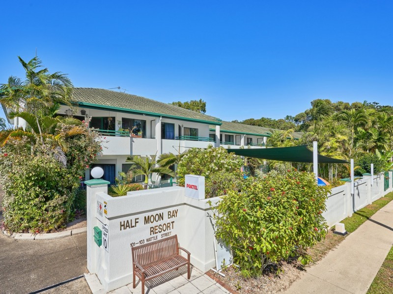 4/101-105 Wattle Street, Yorkeys Knob QLD 4878