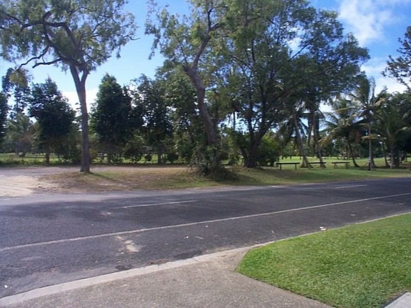 4/101-105 Wattle Street, Yorkeys Knob QLD 4878