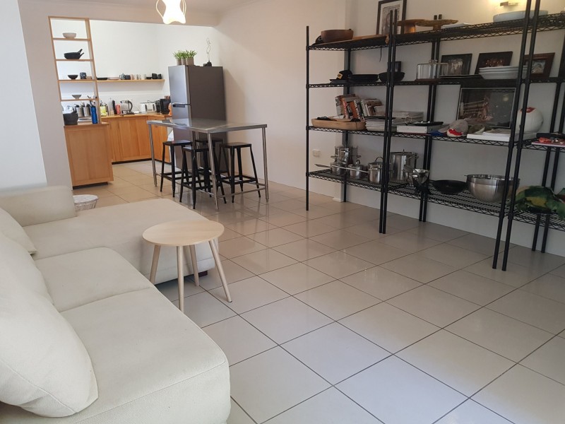 2/21 Bouganvillea Street, Holloways Beach QLD 4878