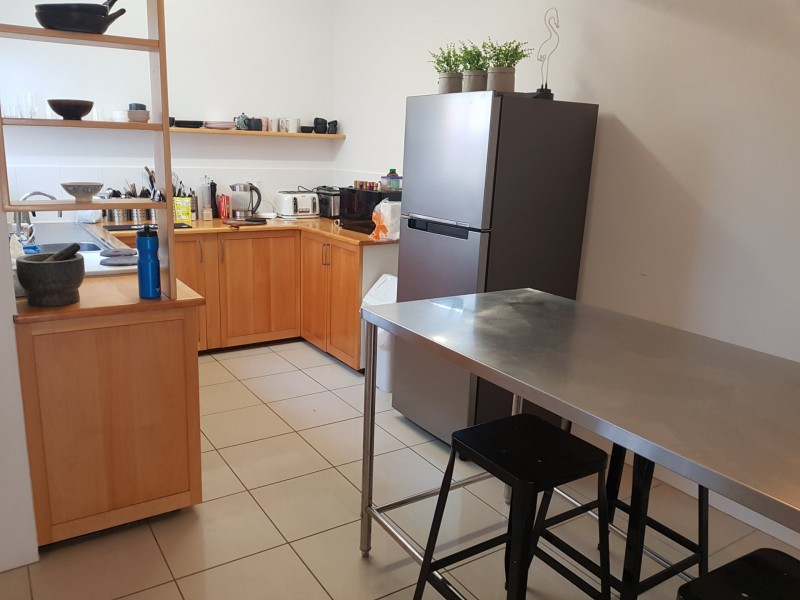 2/21 Bouganvillea Street, Holloways Beach QLD 4878