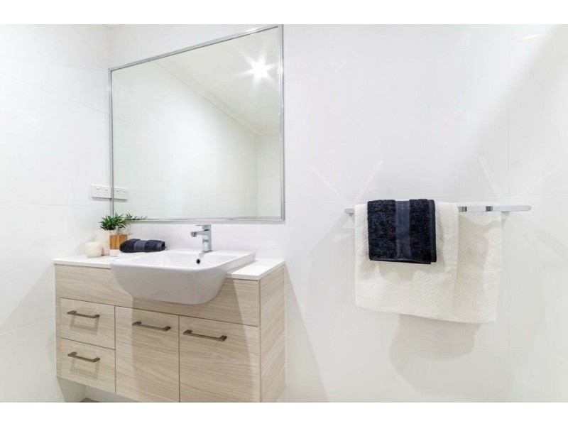 5/43-45 Sims Esplanade, Yorkeys Knob QLD 4878