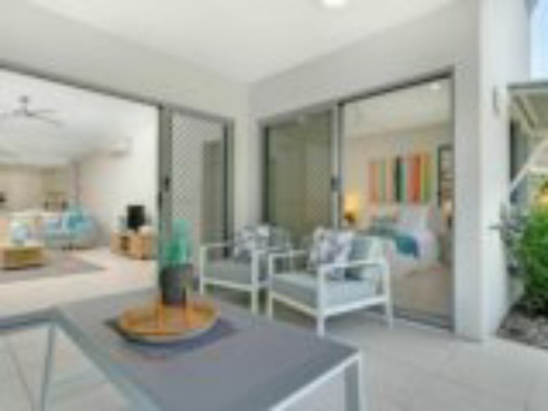 43-45 Sims Esplanade, Yorkeys Knob QLD 4878
