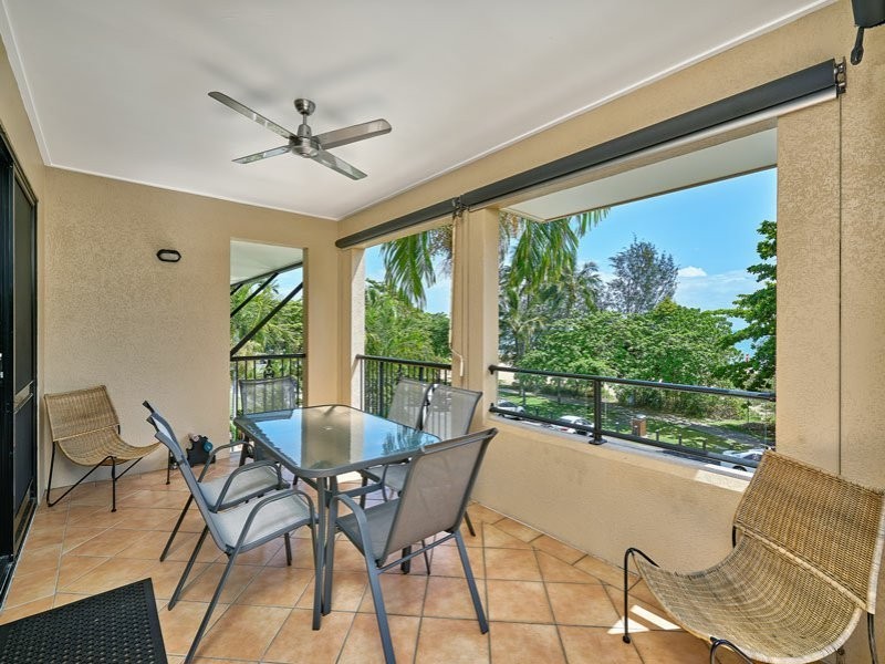 5/77 Sims Esplanade, Yorkeys Knob QLD 4878