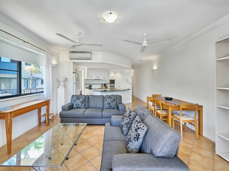 5/77 Sims Esplanade, Yorkeys Knob QLD 4878