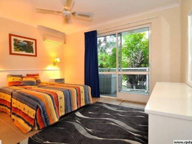 Unit 319 Red Cowrie/305-341 Coral Coast Drive, Palm Cove QLD 4879