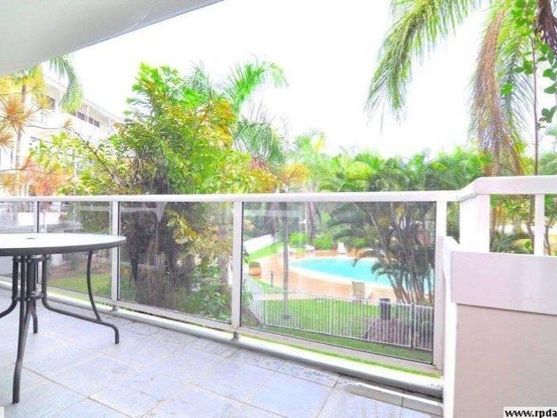 Unit 319 Red Cowrie/305-341 Coral Coast Drive, Palm Cove QLD 4879