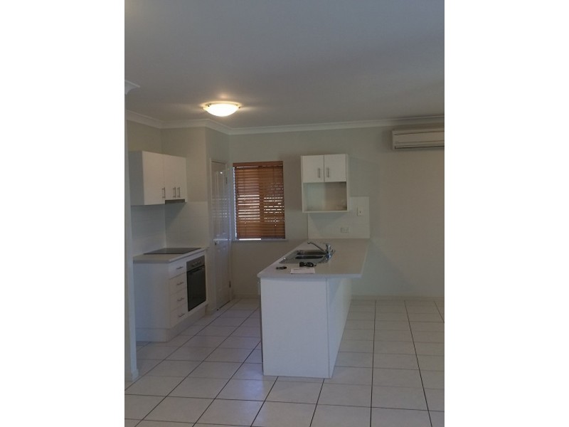 10 Liontown Way, Trinity Park QLD 4879