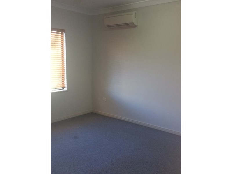 10 Liontown Way, Trinity Park QLD 4879