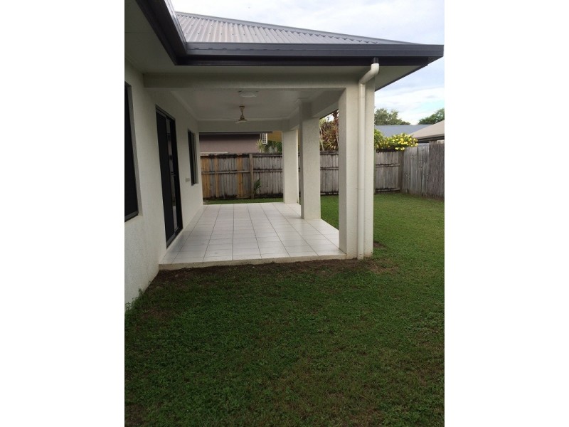 10 Liontown Way, Trinity Park QLD 4879