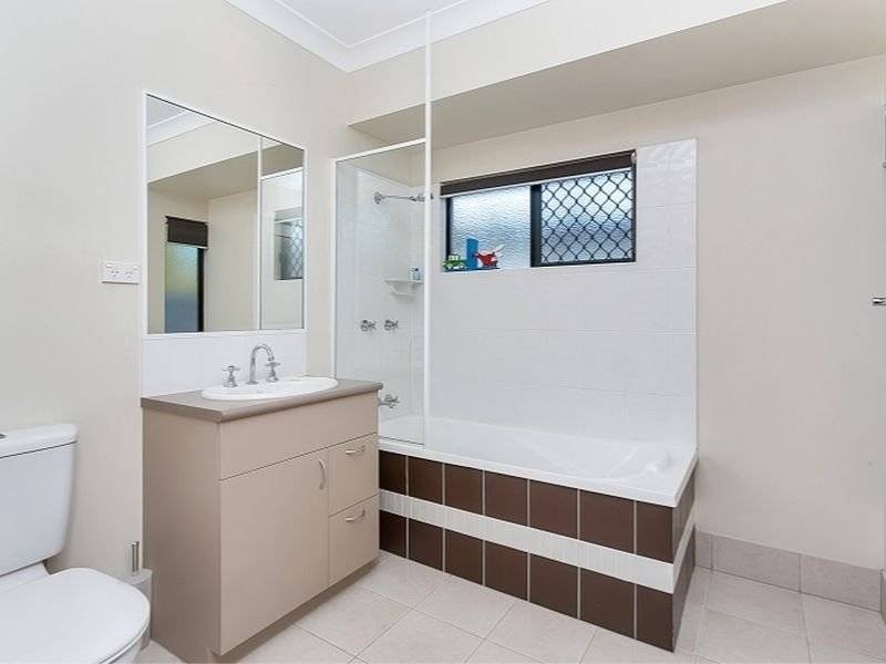 10 Coronado Street, Kewarra Beach QLD 4879