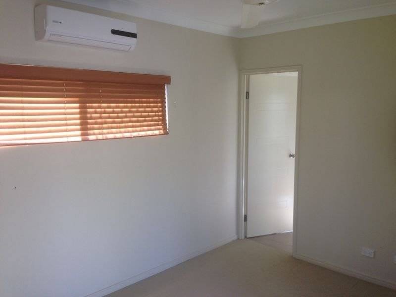 14 Totley Chase, Trinity Park QLD 4879