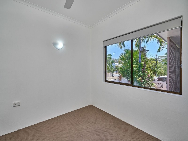 4/17 Rutherford Street, Yorkeys Knob QLD 4878