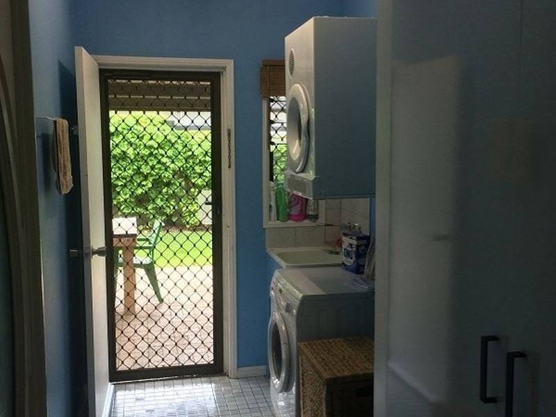 4 Tristania Street, Holloways Beach QLD 4878