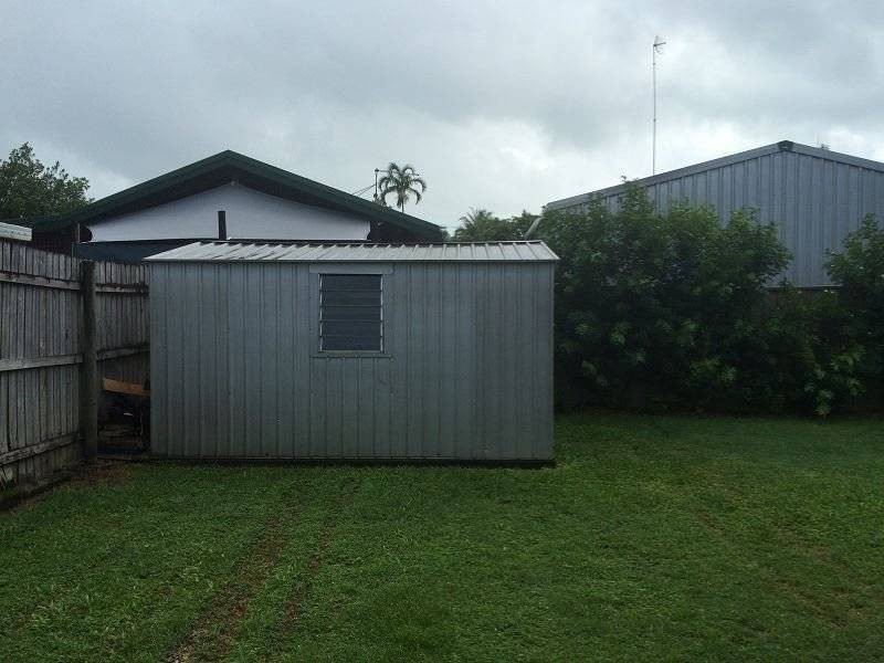 4 Tristania Street, Holloways Beach QLD 4878
