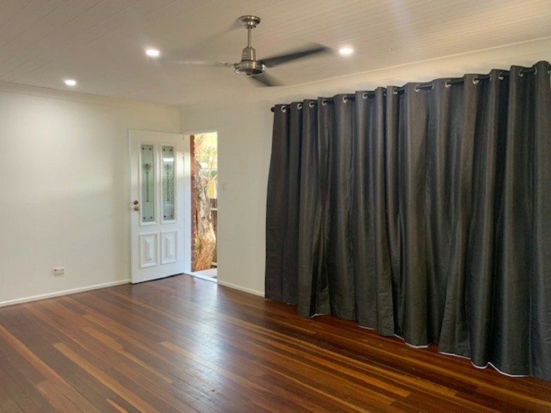 420 Varley Street, Yorkeys Knob QLD 4878