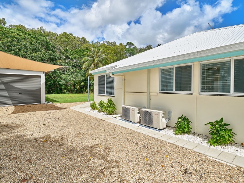 59 Sims Esplanade, Yorkeys Knob QLD 4878