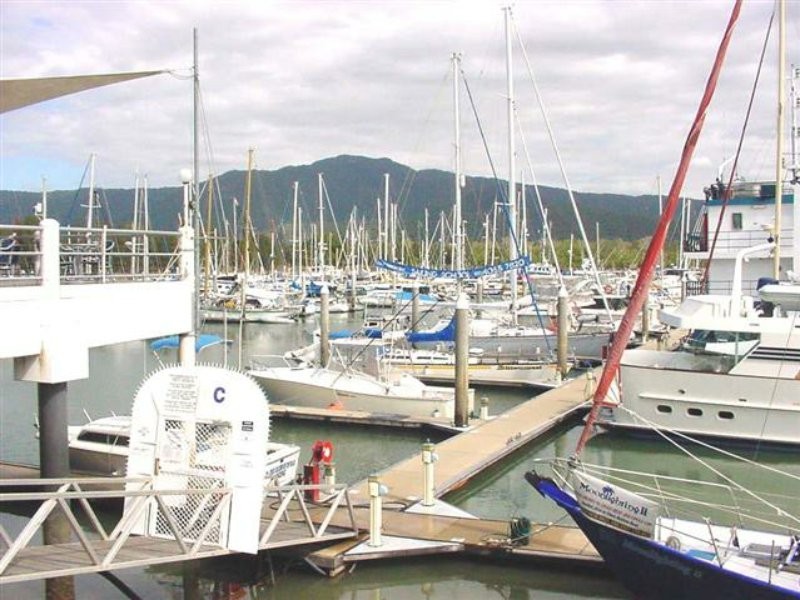 59 Sims Esplanade, Yorkeys Knob QLD 4878