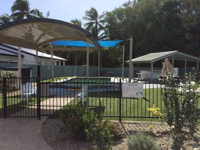 Unit  12/35-41 Upolu Esplanade, Clifton Beach QLD 4879