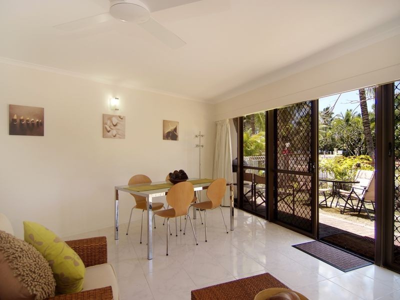 1/35 Sims Esplanade, Yorkeys Knob QLD 4878