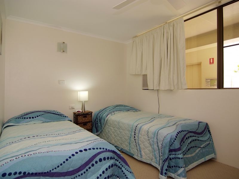 1/35 Sims Esplanade, Yorkeys Knob QLD 4878