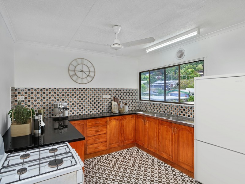 51 Gavin Street, Smithfield QLD 4878