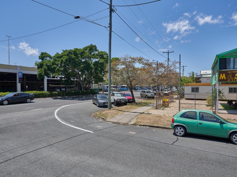 197-199 Bunda Street, Parramatta Park QLD 4870