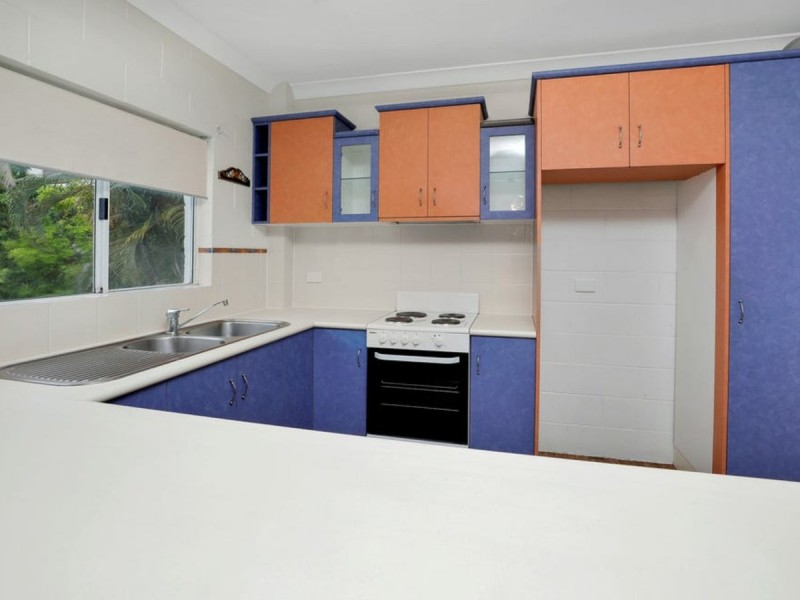 11/527 Varley Street, Yorkeys Knob QLD 4878