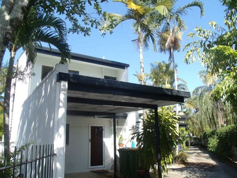 2/546 Varley Street, Yorkeys Knob QLD 4878