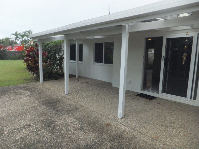 62 Cunningham Street, Yorkeys Knob QLD 4878