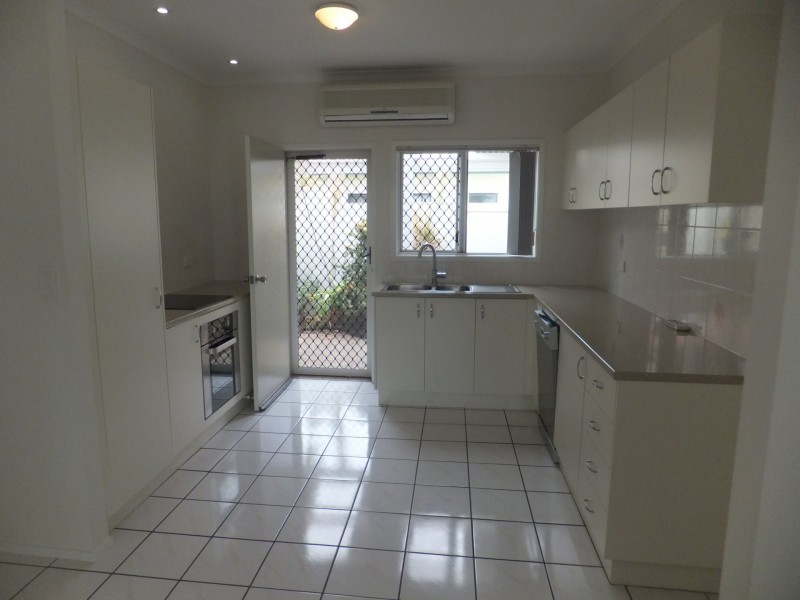 62 Cunningham Street, Yorkeys Knob QLD 4878