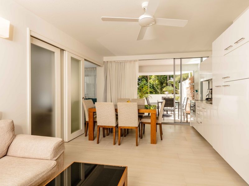 Apartment 3208/41 Williams Esplanade, Palm Cove QLD 4879