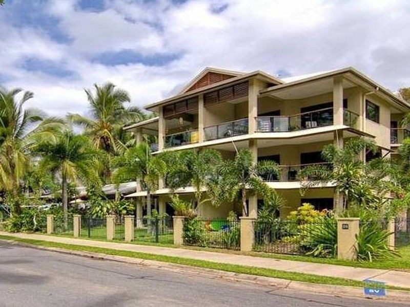 Unit 6/69 Sims Esplanade, Yorkeys Knob QLD 4878