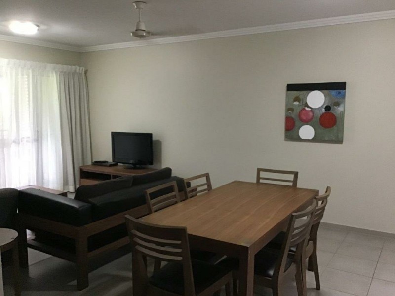 2 Bedroom/57 Paradise Palms, Kewarra Beach QLD 4879