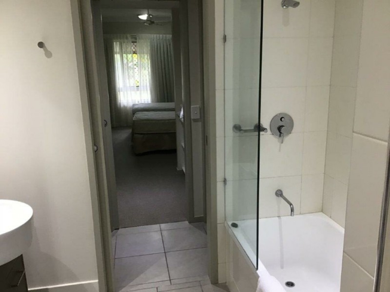 2 Bedroom/57 Paradise Palms, Kewarra Beach QLD 4879