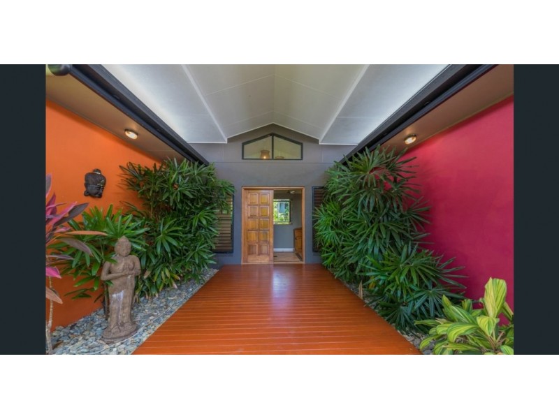 17 Bramble Street, Clifton Beach QLD 4879