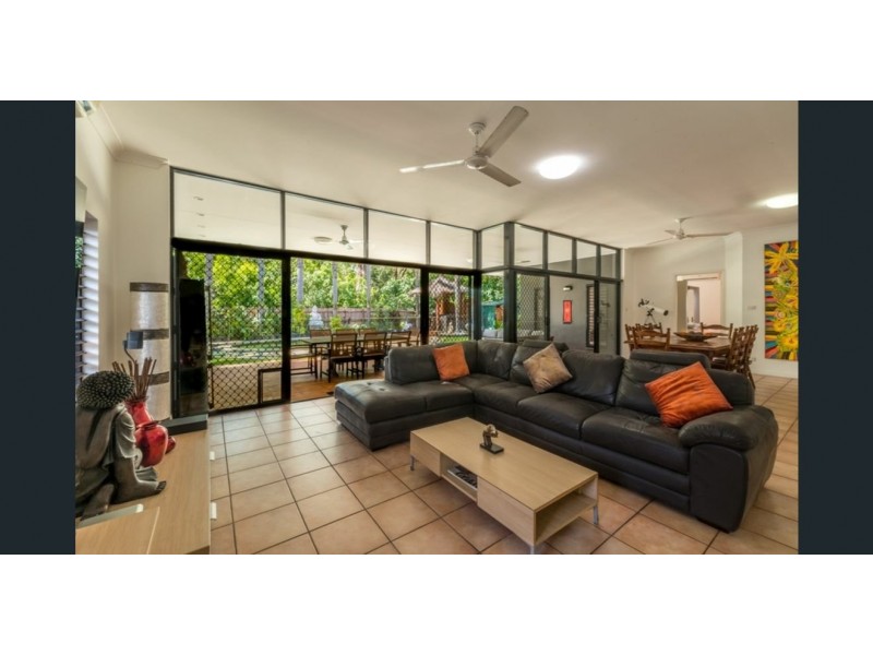 17 Bramble Street, Clifton Beach QLD 4879