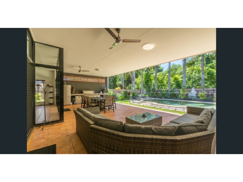 17 Bramble Street, Clifton Beach QLD 4879