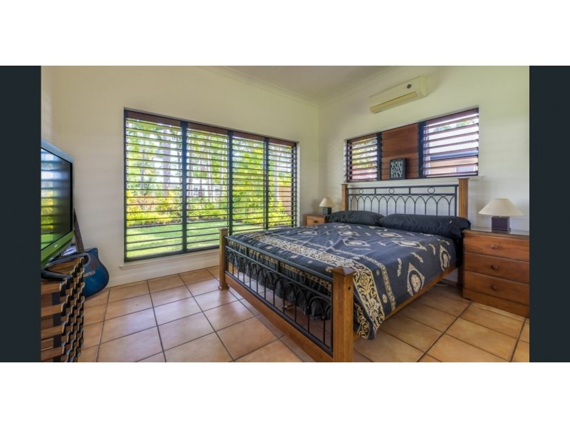 17 Bramble Street, Clifton Beach QLD 4879