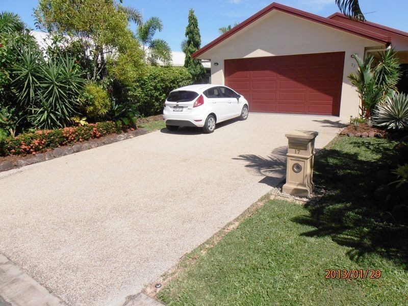 17 Cable Close, Kewarra Beach QLD 4879