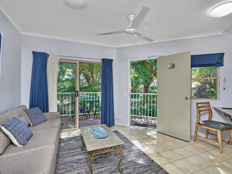 Unit 5/129 Oleander Street, Holloways Beach QLD 4878